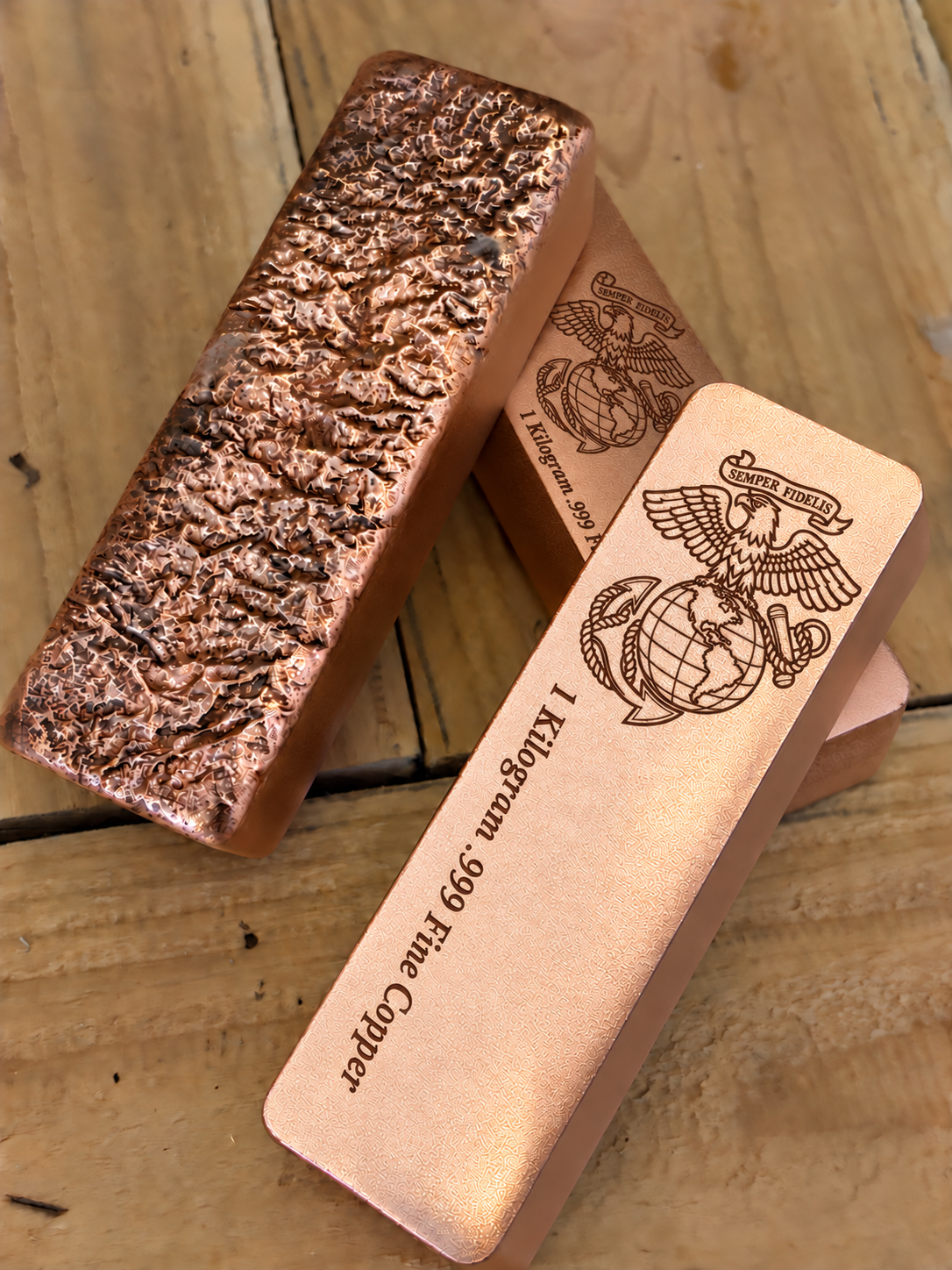 1 kilogram .999 fine copper Marine Corps bar in satin finish, front and rough cast reverse view, top emblem and lengthwise inscription