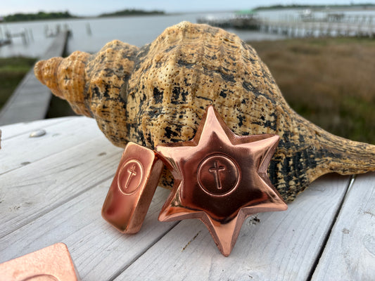 Medium High Polish Star with Cross