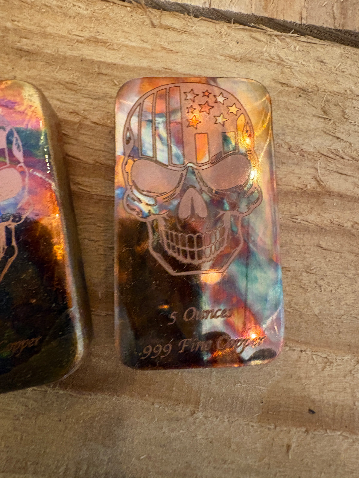 5oz Flame Painted Flagged Skull