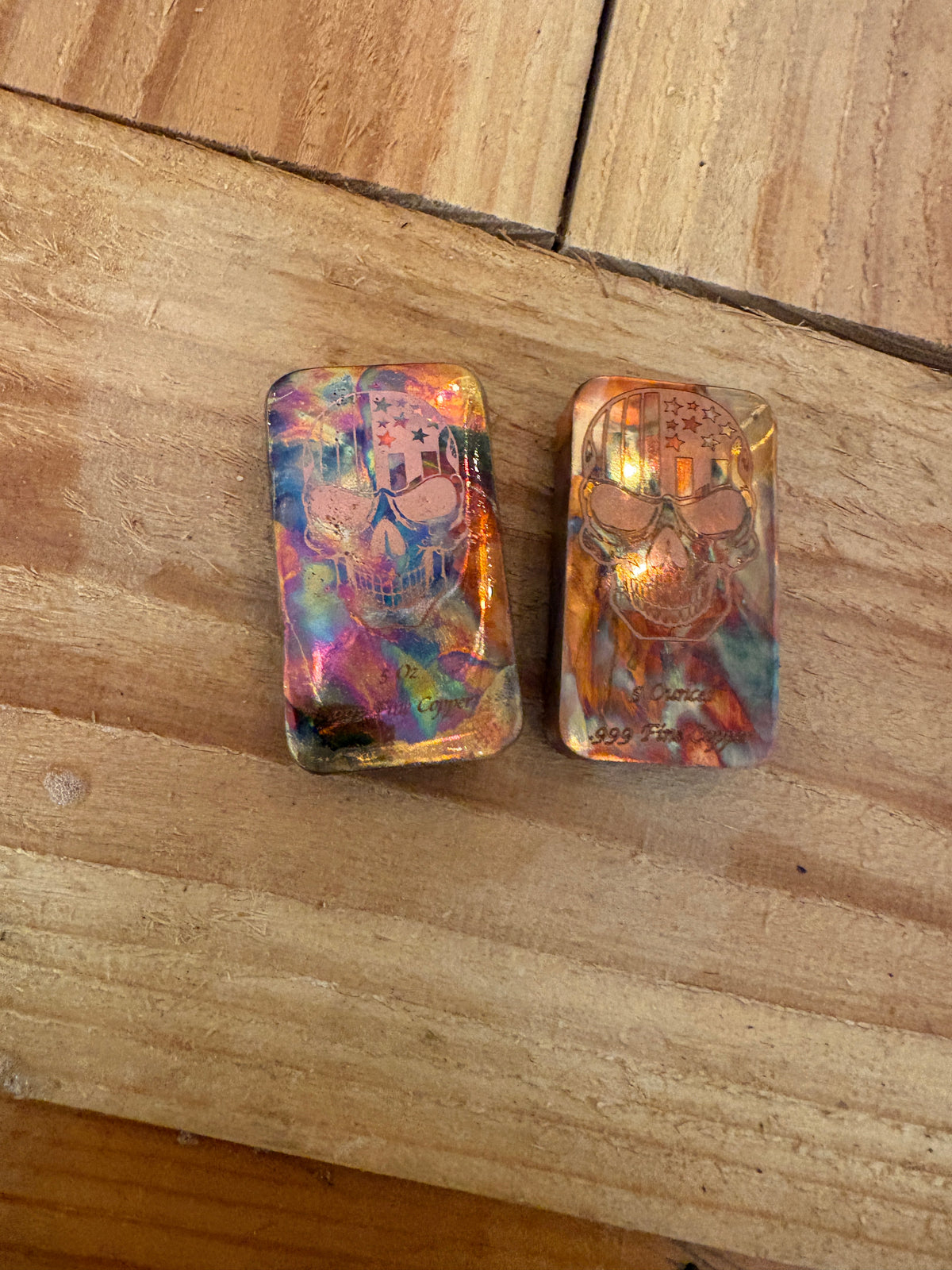 5oz Flame Painted Flagged Skull